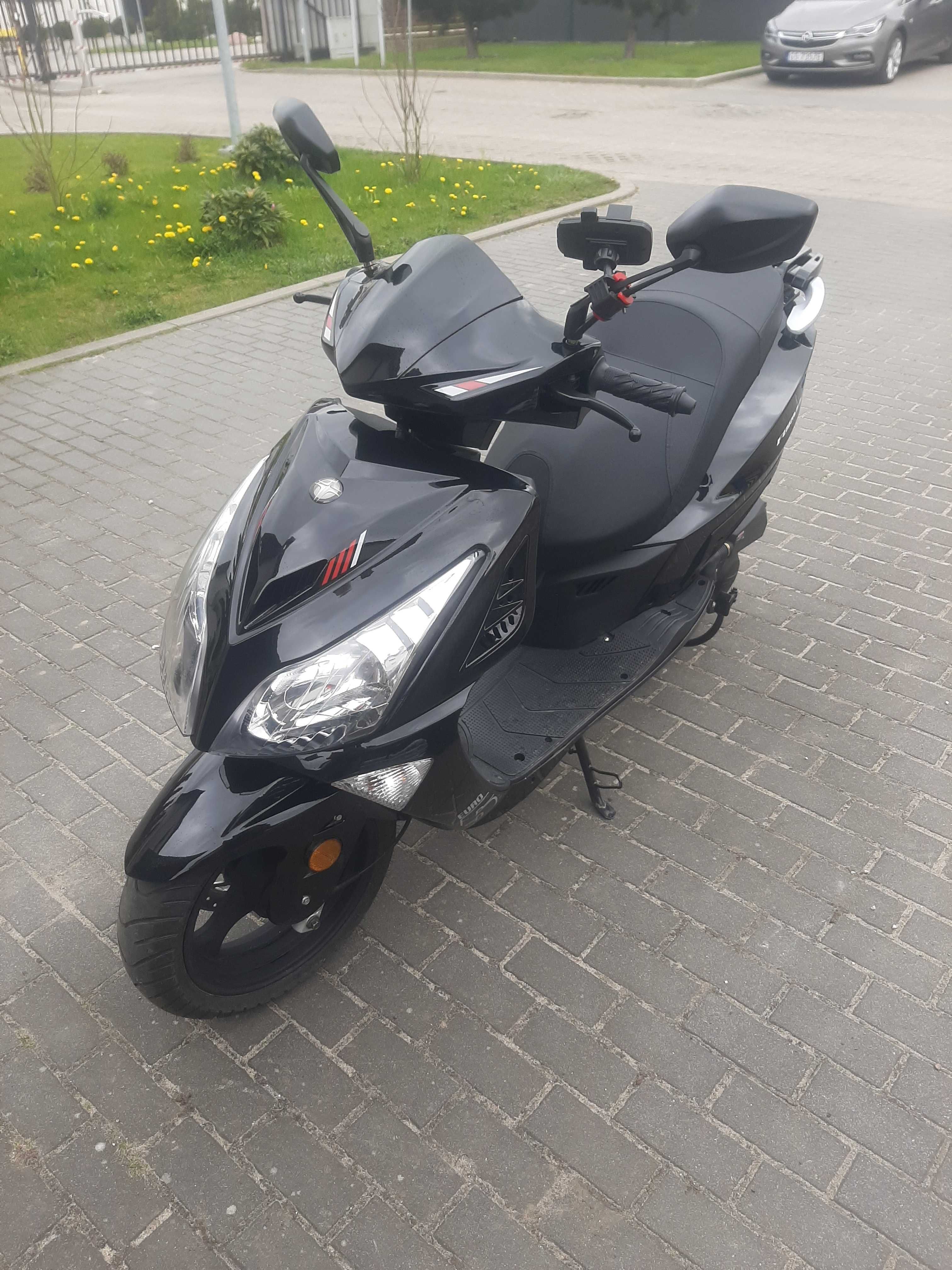 Sprzedam Skuter TORQ Znen Formax Euro 5