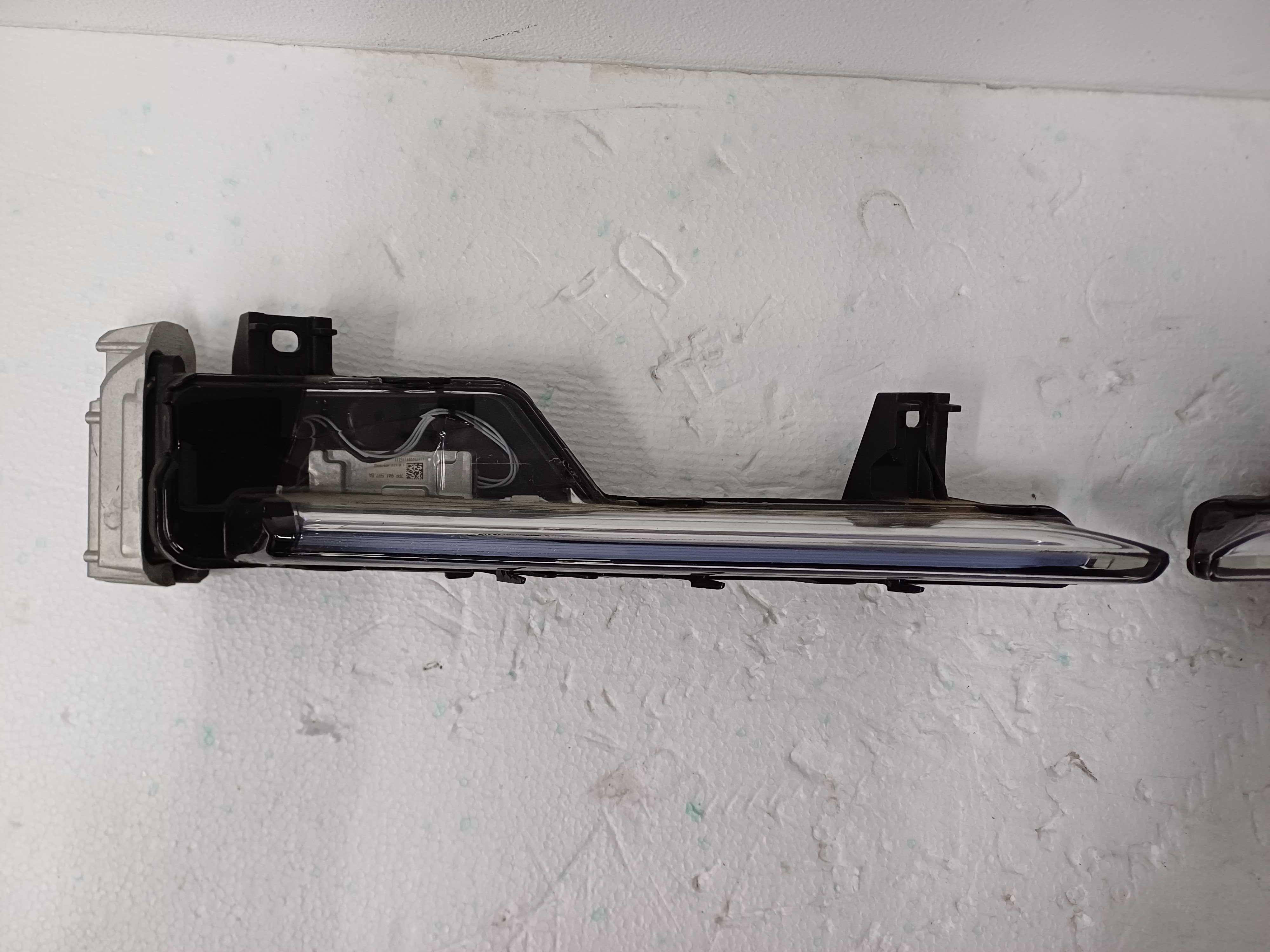 lampa porsche 911 drl led prawa 992.941.312 lewa 992.941.311