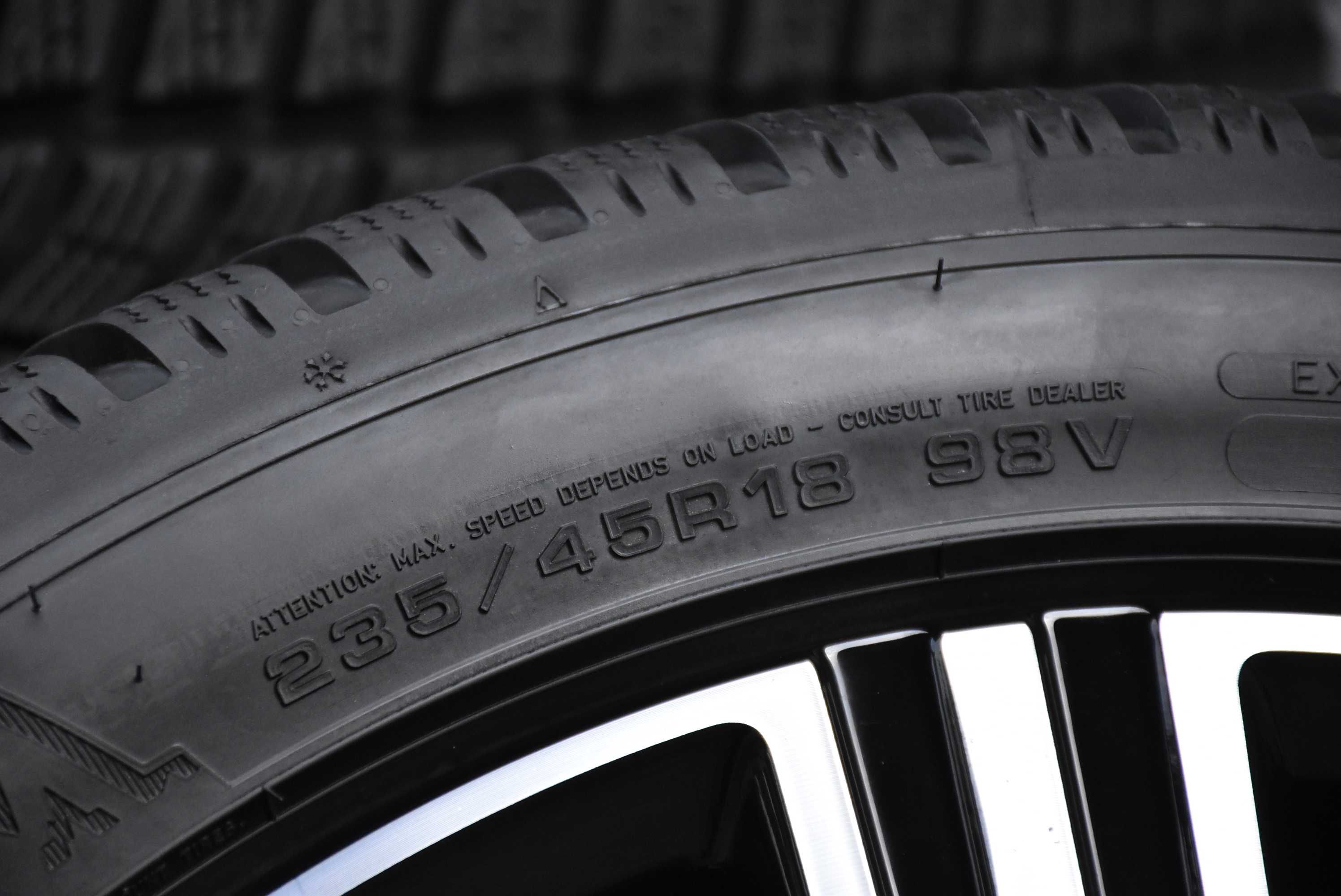 Nowe demo OEM VOLVO S60 V60 18" Dunlop 235/45r18 dot2023 9mm jak NOWE