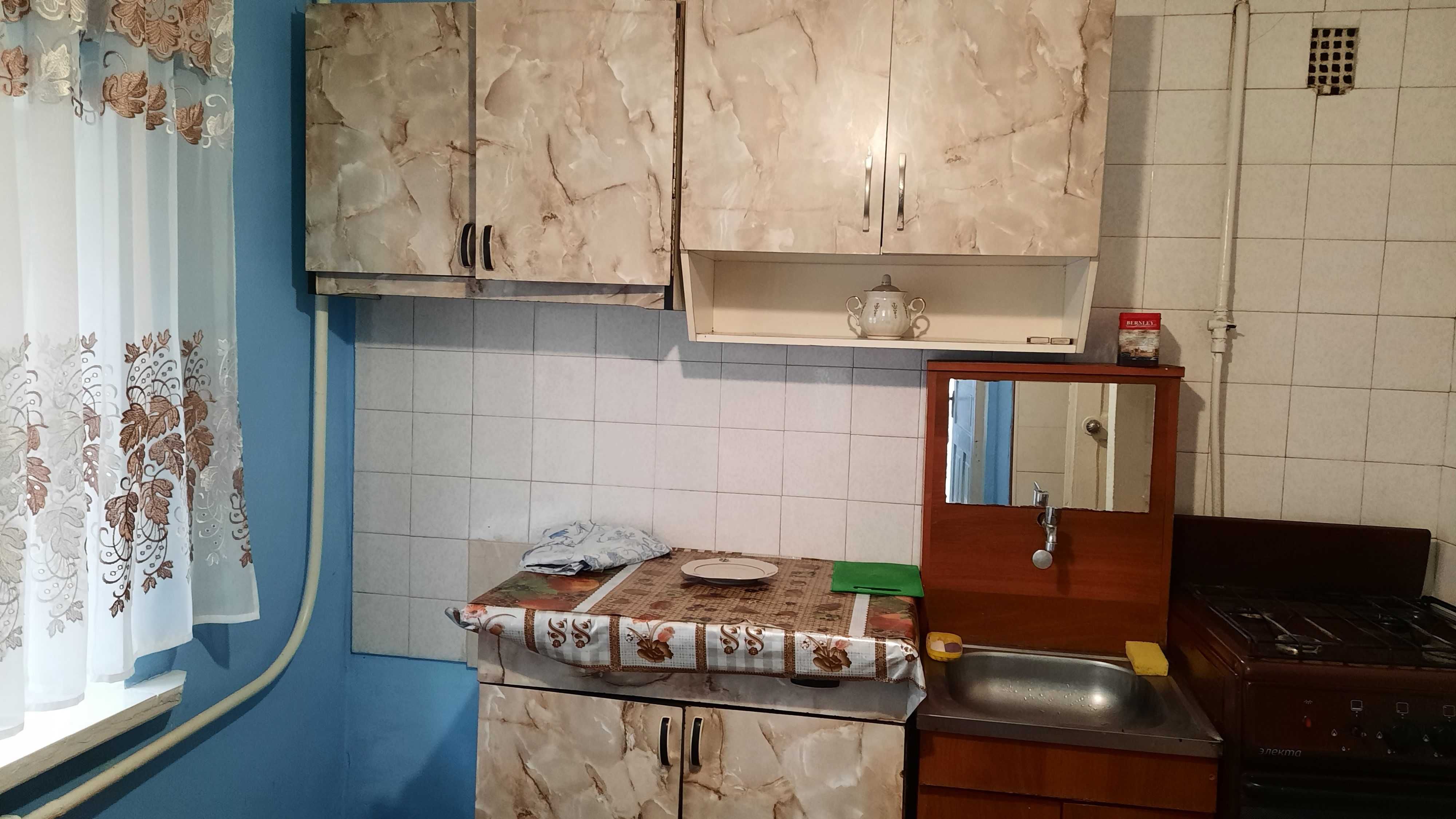 Здаються спальні місця у будинку для хлопців студентів