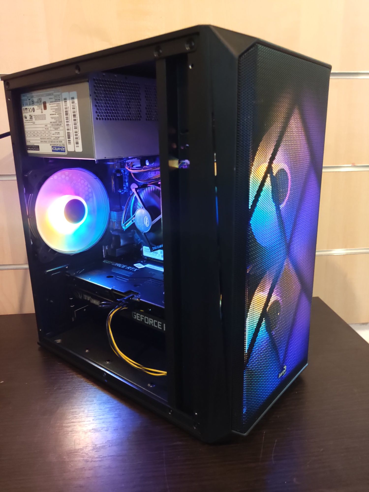 i5-12600K, LED Komputer do gier,16 GB DDR5,RTX 4060,1 TB SSD,Win 11Pro