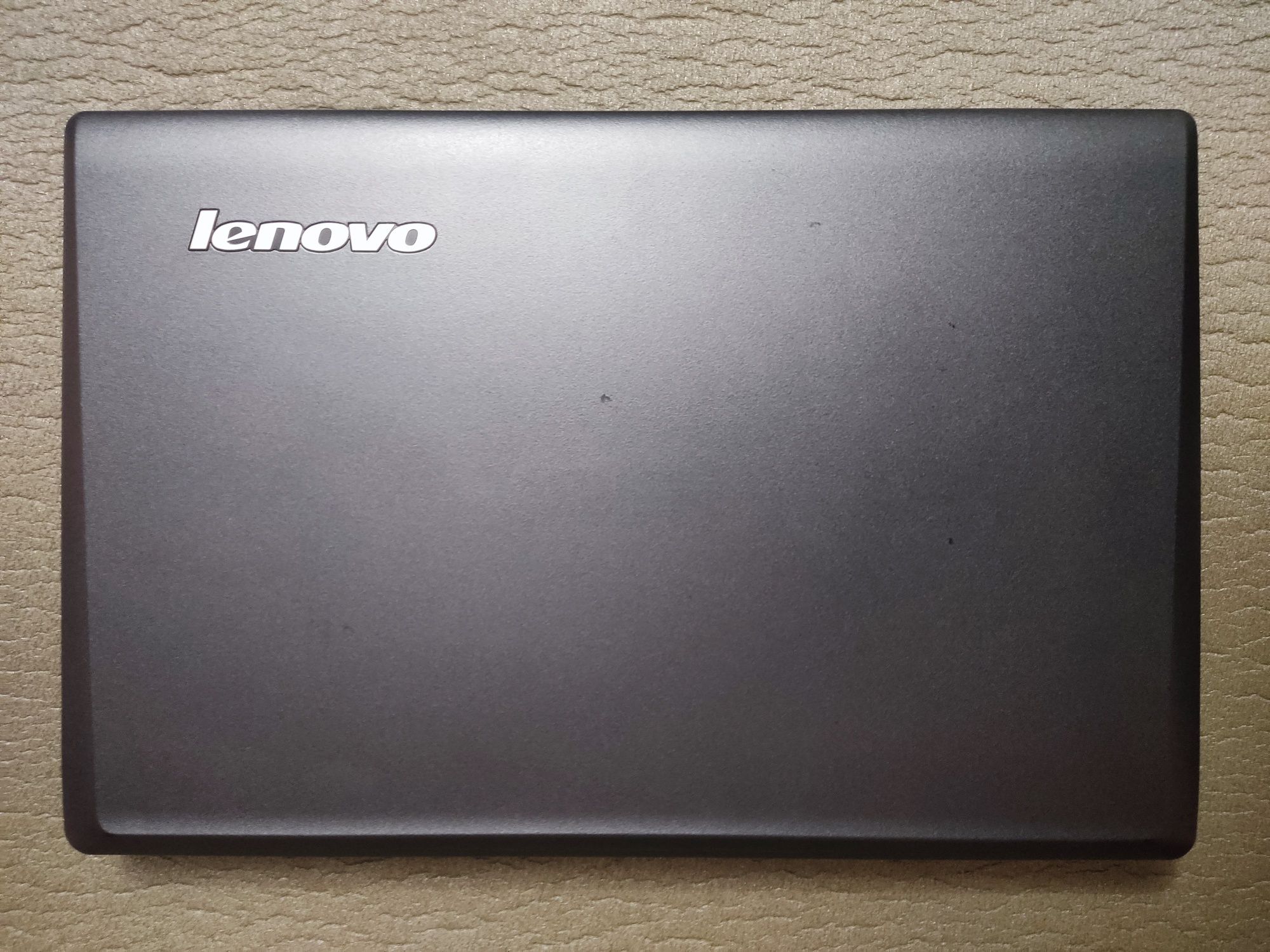 Ноутбук Lenovo Леново g560 15.6" з покращеними характеристиками сумка