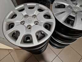 Hyundai felgi stalowe 15 5x114,3 Kołpaki