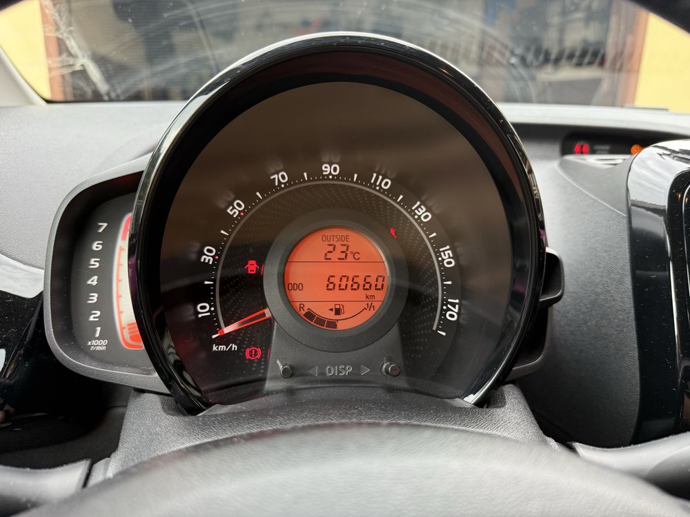 TOYOTA AYGO 2018r. Magenta, Salon PL, 1 wł, Konserwacja, Ceramika.