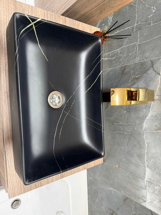 Продаж квартири (апартаменти) в ЖК Америка, вул. Володимира Великого