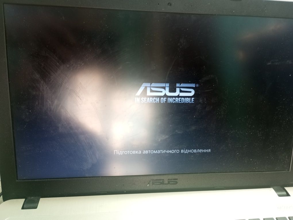 Продам Asus R540N робочий
