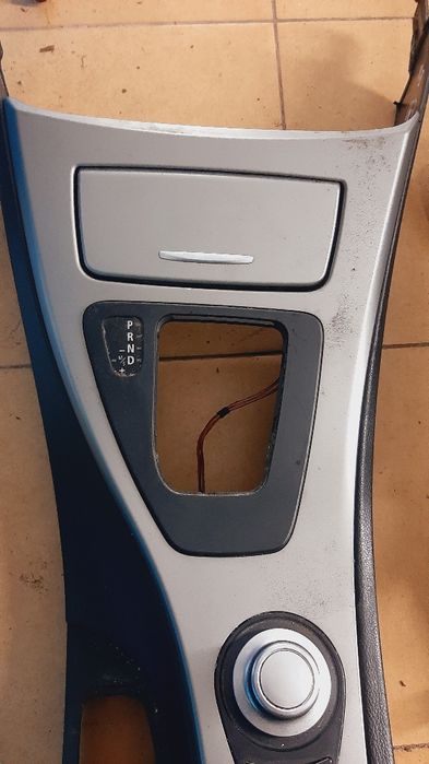 Bmw e90 e91 Podłokietnik I-drive Popielniczka Tunel