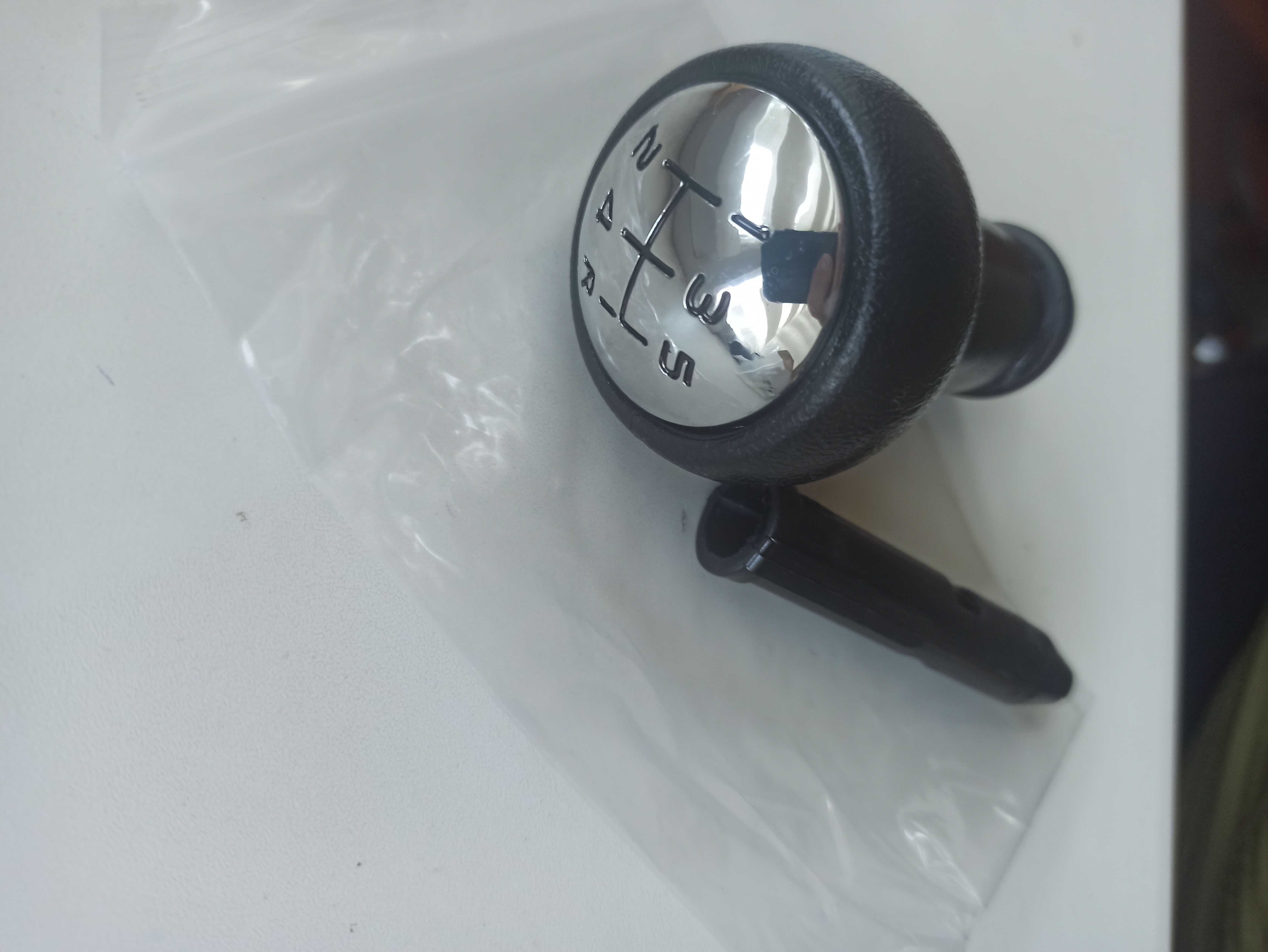 Ручка кпп Peugeot 206 207 307 308 407 Citroen c4 c5 c2 c3
