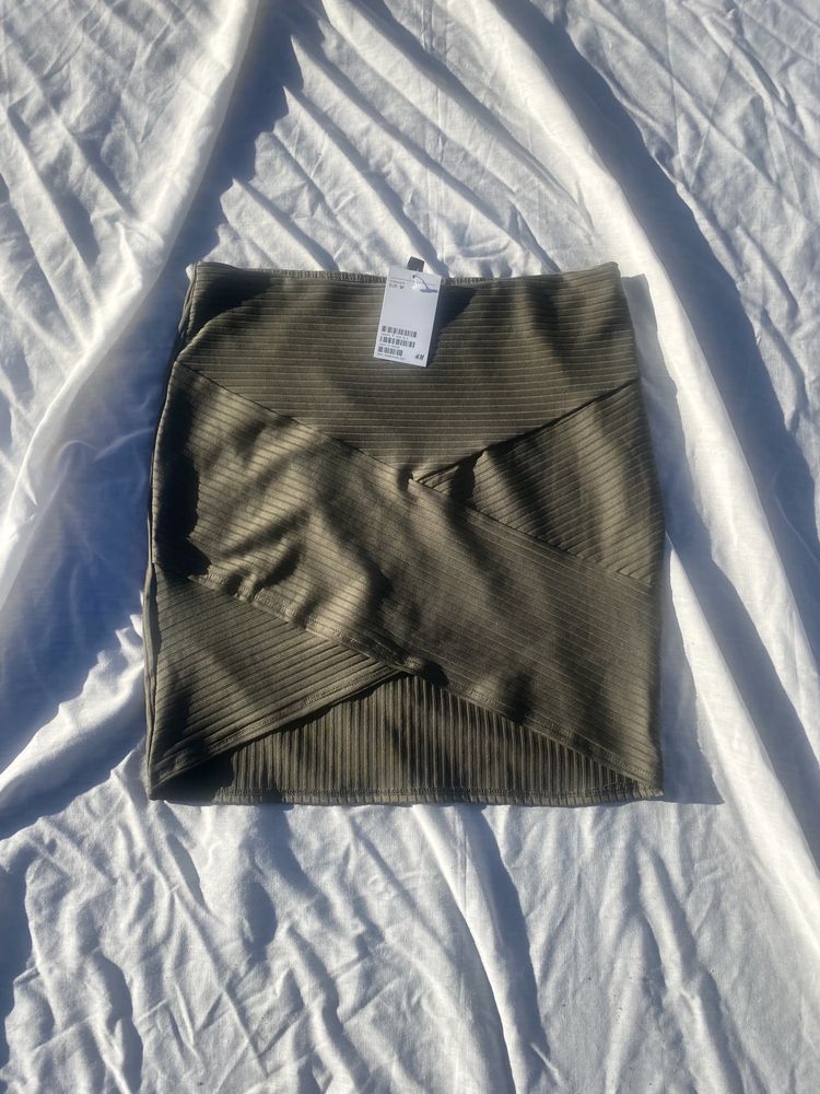 Nowa spódniczka khaki M 38 H&M basic