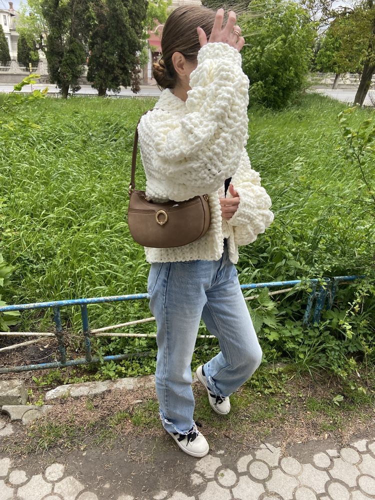 Плюшеві кардигани