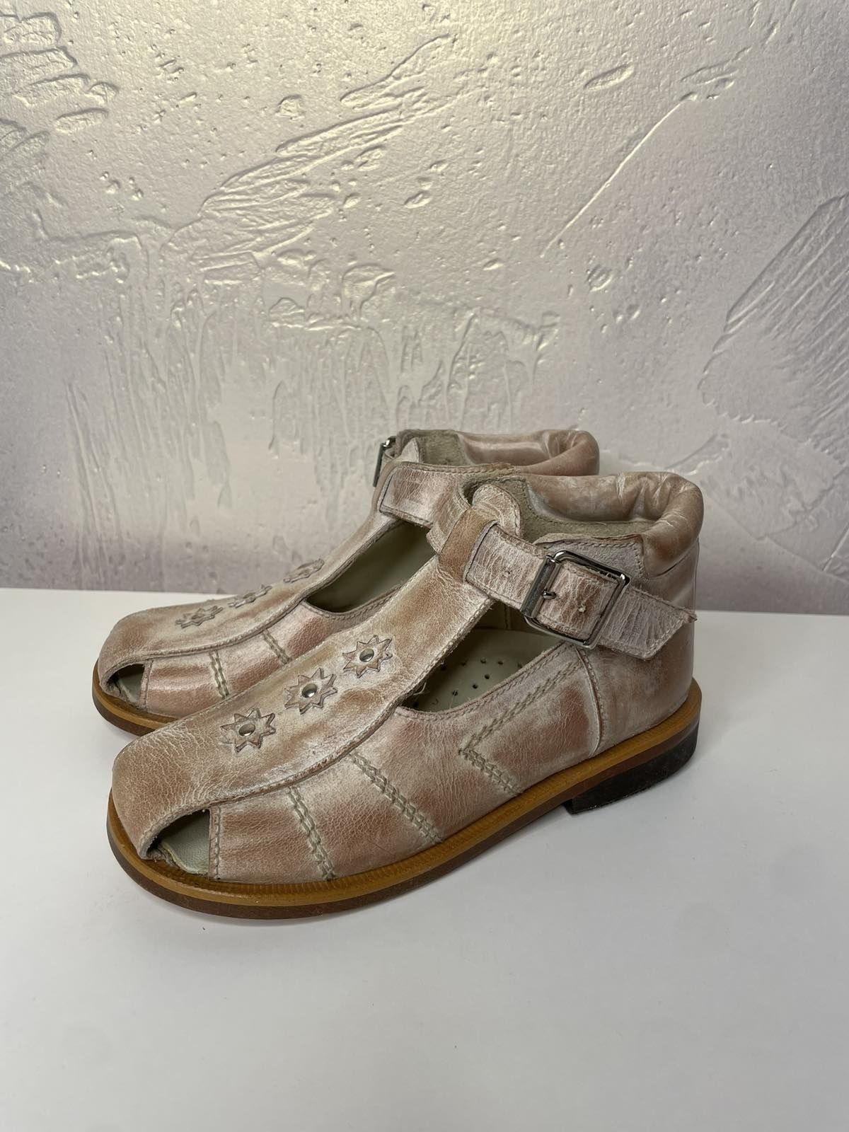 Боссоножки кожаные Porto на девочку детская летняя обувь Geox сандали
