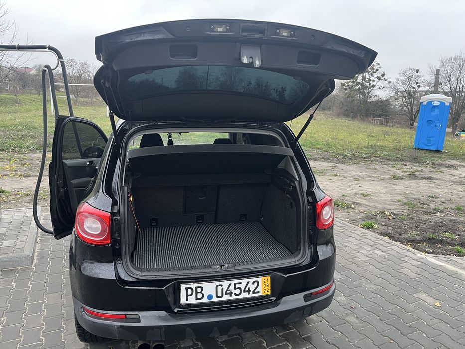 VW Tiguan 2009р ,(повний привід) на тимчасовій реєстраціі.