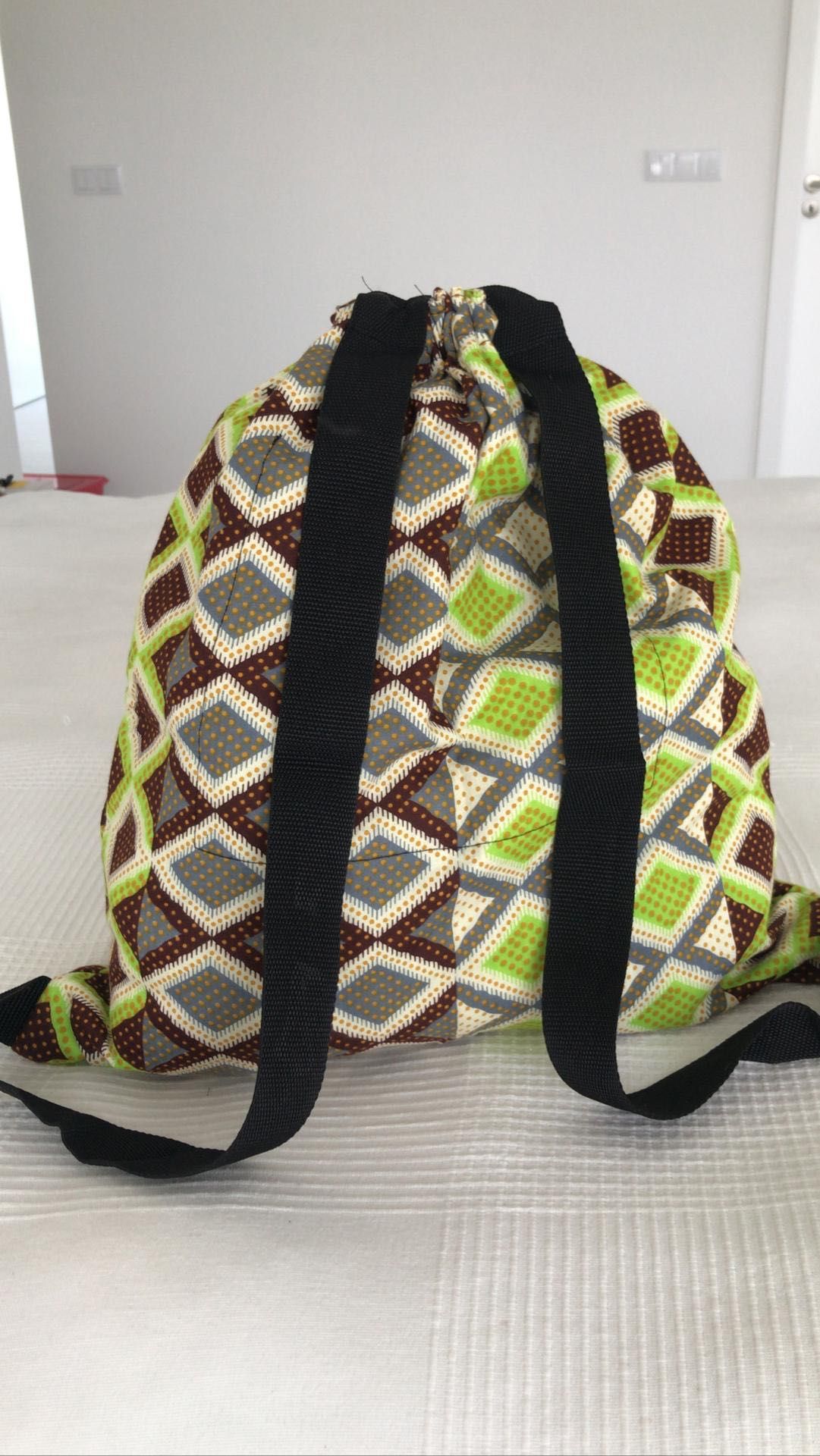 Mochilas em capulana