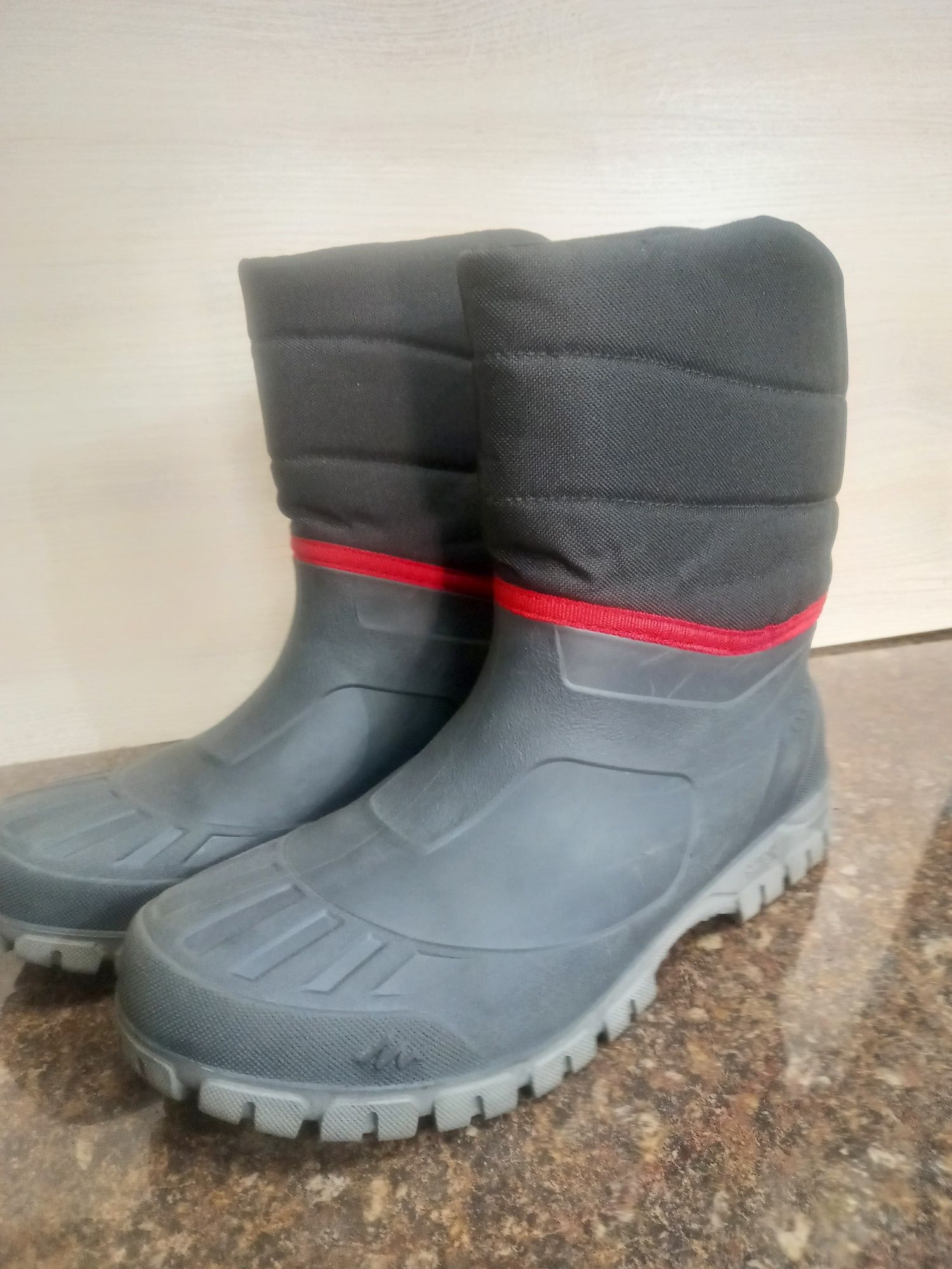 Сапоги Quechua 42-43 розмір.