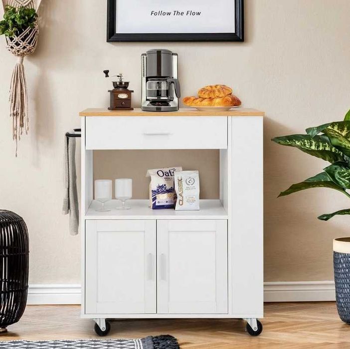 Wyspa kuchenna na kółkach z półką i szafką