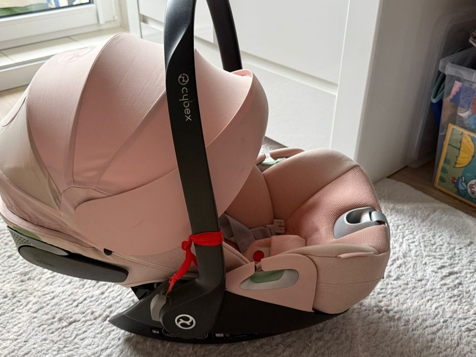 Fotelik samochodowy Cybex cloud t i-size