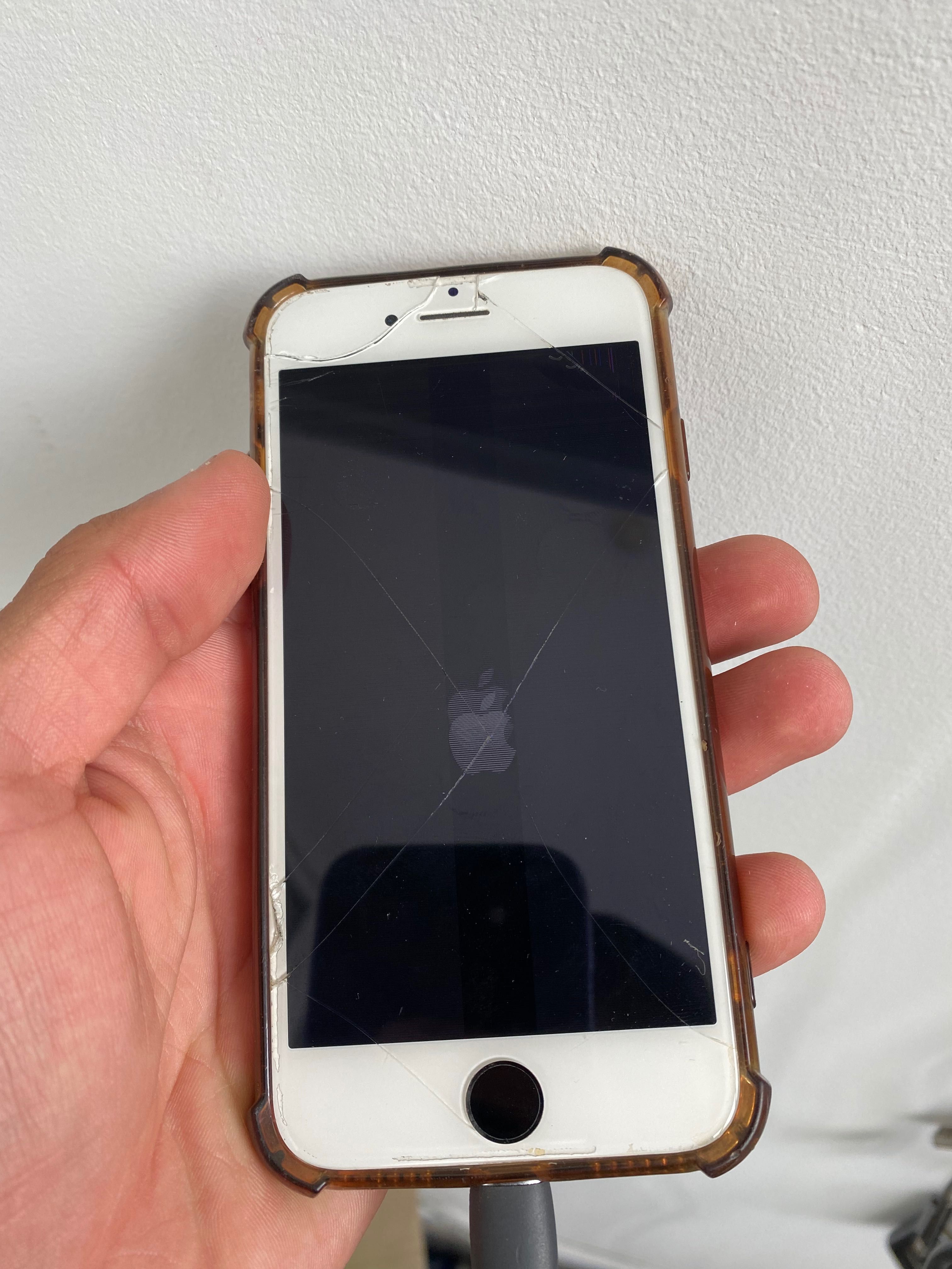 iPhone 7 neverlock на запчасти