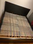 Cama de casal Ikea