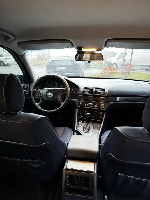 Продам E39 2003року 2.5 дизель