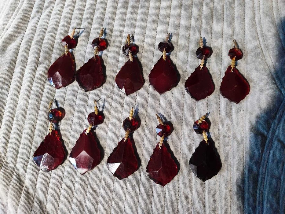 Stare szklane liście,liść,kryształki rubinowe,cena za 1 sztukę