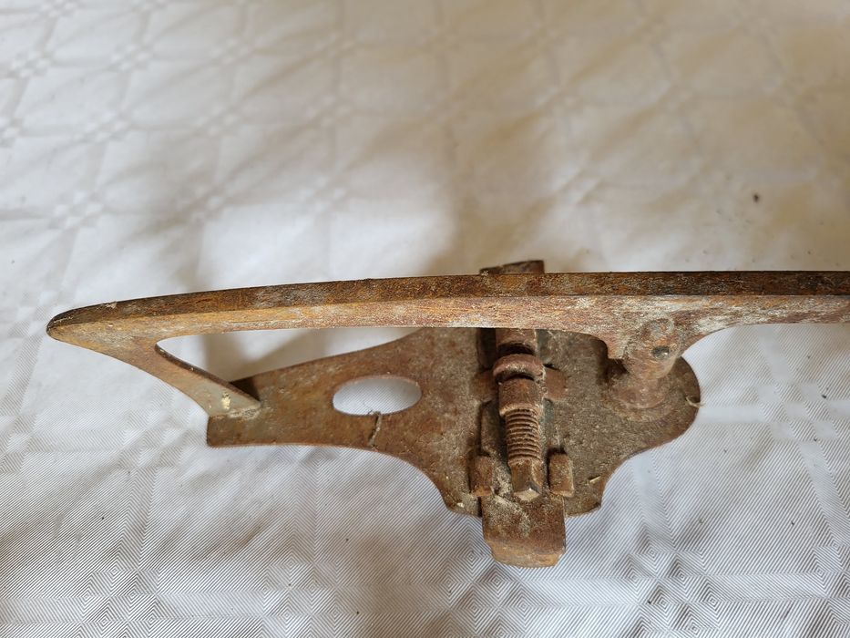 Łyżwy stare, zabytek