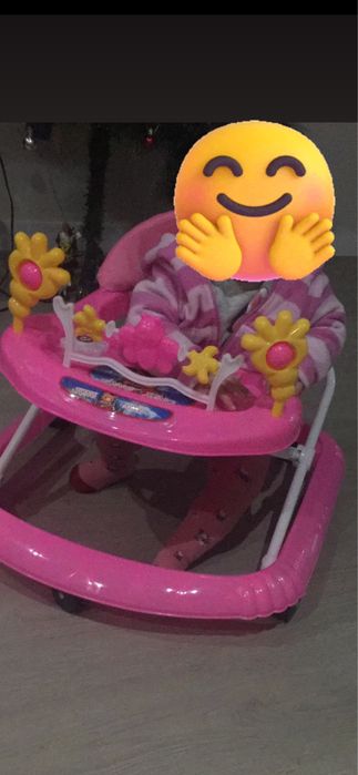 Andador menina rosa usado somente uma vez