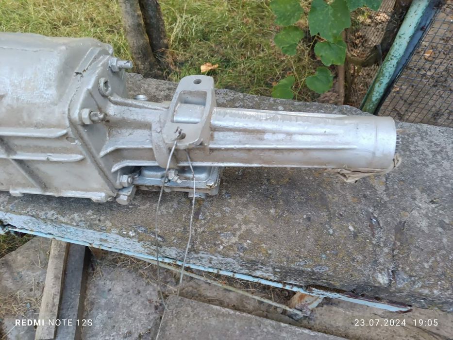 Продам коробку передач від ГАЗ 24-10