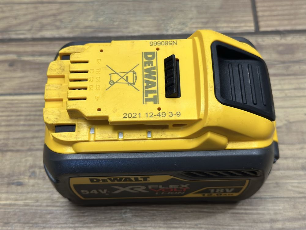Akumulator, bateria DeWalt 54V 12AH FLEXVOLT | DCB548