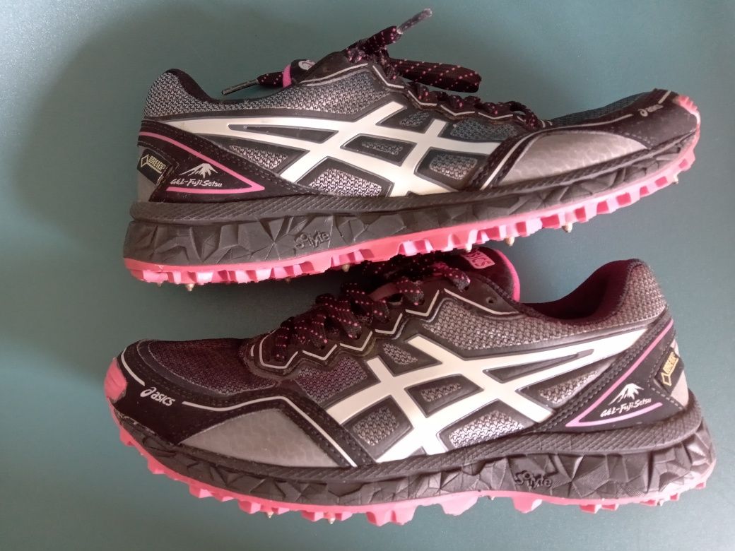 Asics FujiSetsu Gore-Tex buty sportowe 38