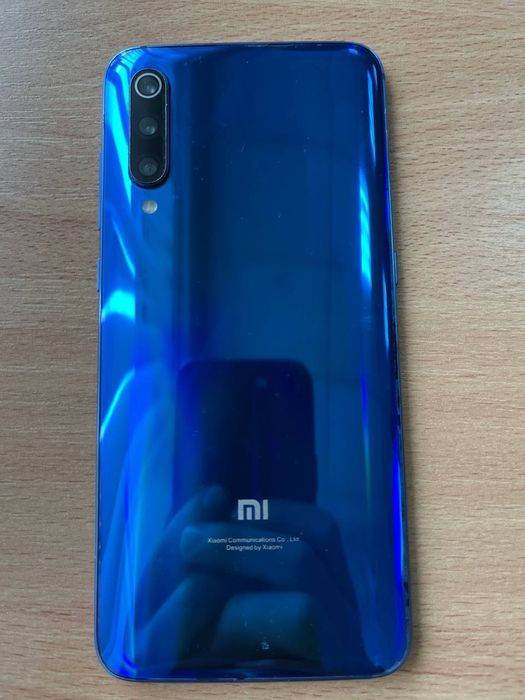 Обміняю / продам Xiaomi mi 9 6/128 blue