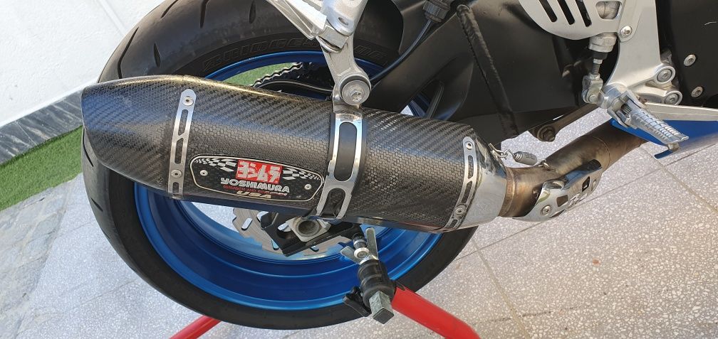 Suzuki gsxr 600 L0 estimada