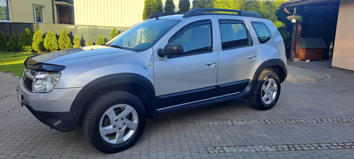 Bardzo ładna Dacia Duster 1.6 GAZ