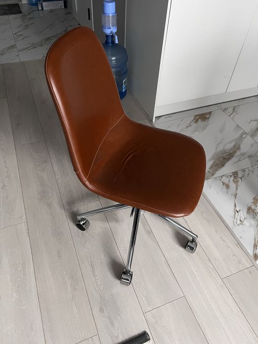 Стілець офісний JYSK