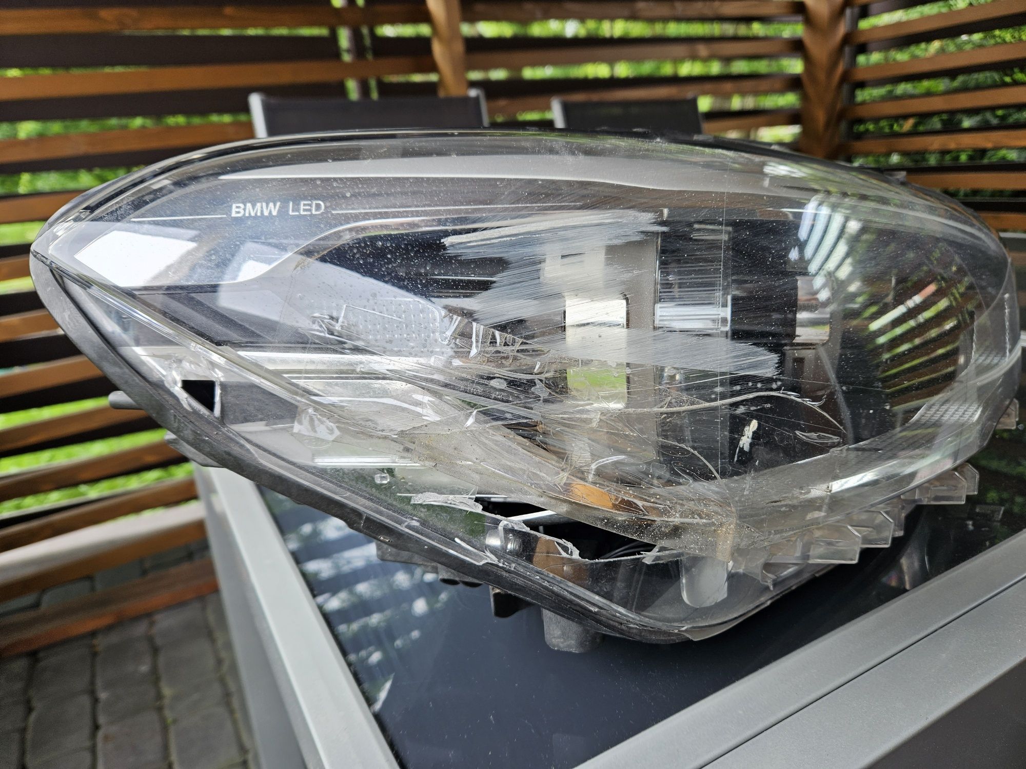 Lampa Bmw F21 prawa led