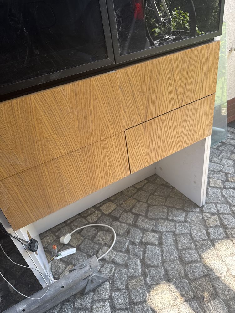 Witryna / regał - szkło (loft) do zabudowy z doświetleniem led półek
