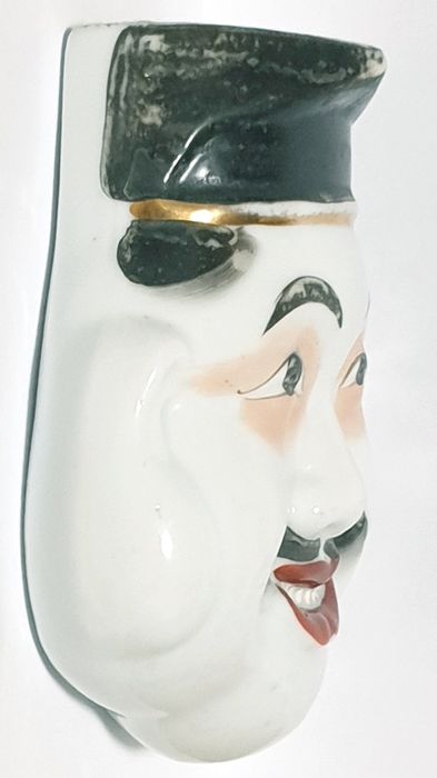 Rara jarra de parede antiga "cara de Chinês" em porcelana