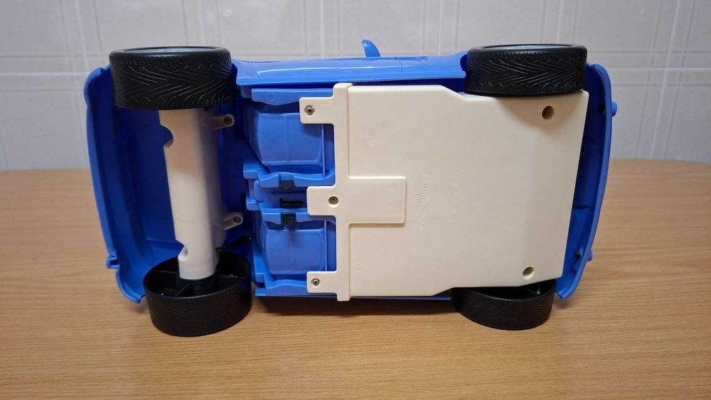 Carro azul da Barbie de 2003