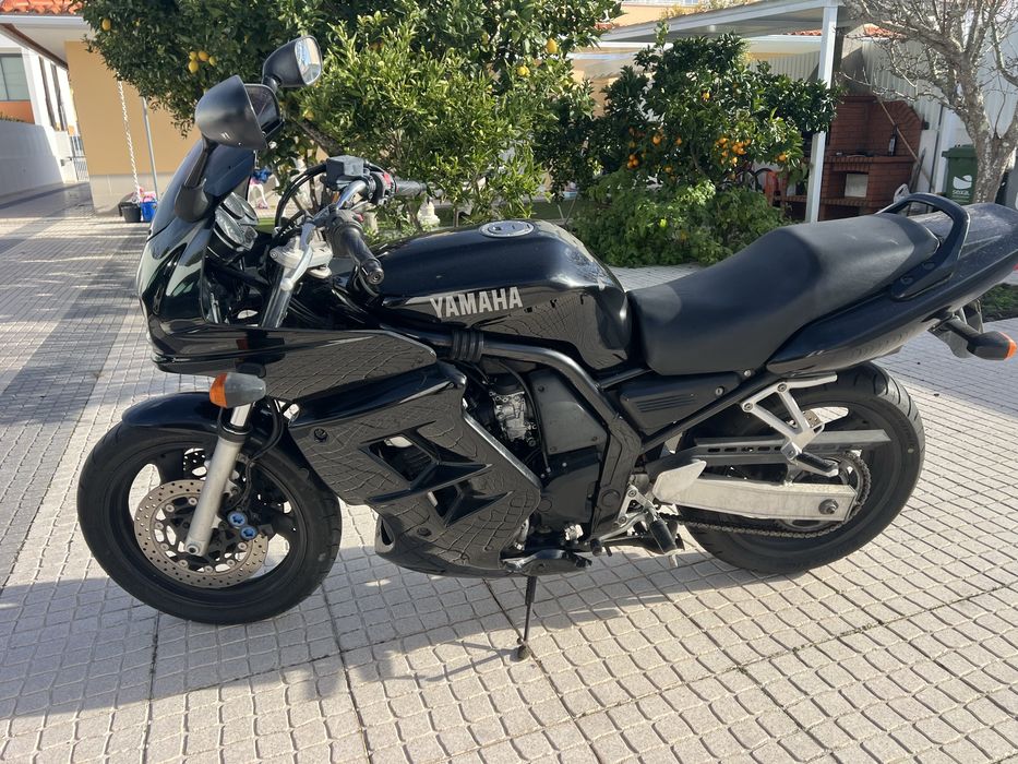 Vendo Yamaha Fazer 2002