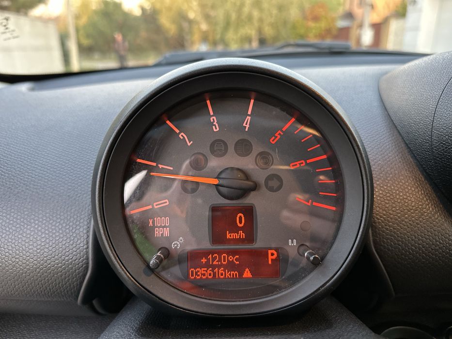 Mini Countryman D 2015 року (35тис.км пробіг)