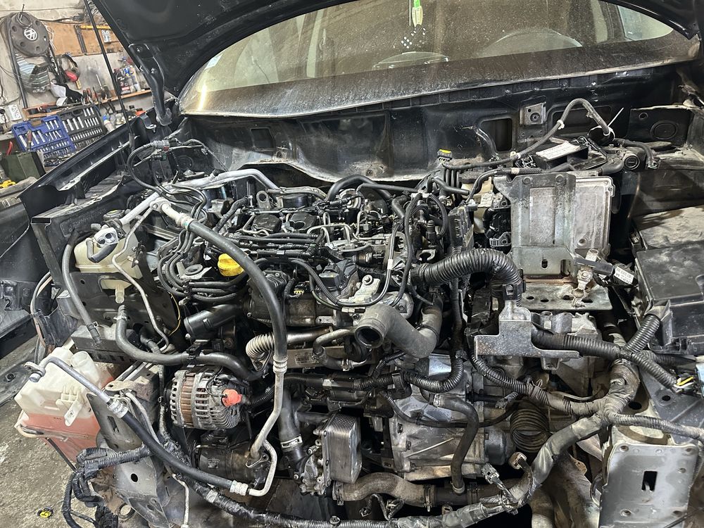 Кап Ремонт Двигуна Вашого Автомобіля, RENAULT