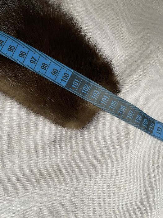 Kołnierz z naturalnego futra norki z norek brązowy