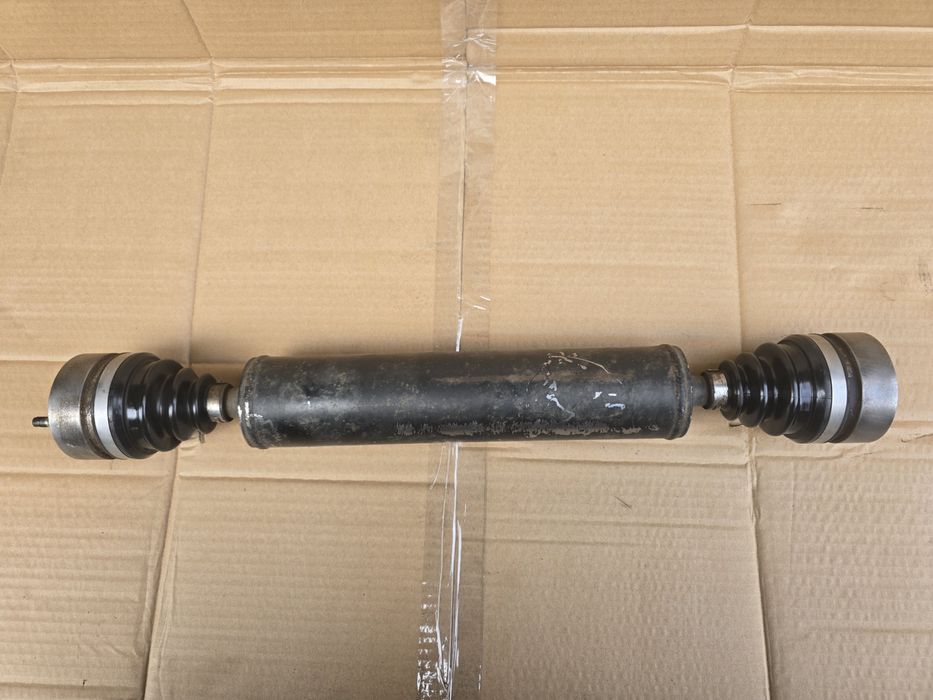 Продам передний и задний кардан нива 2121,21213,21214