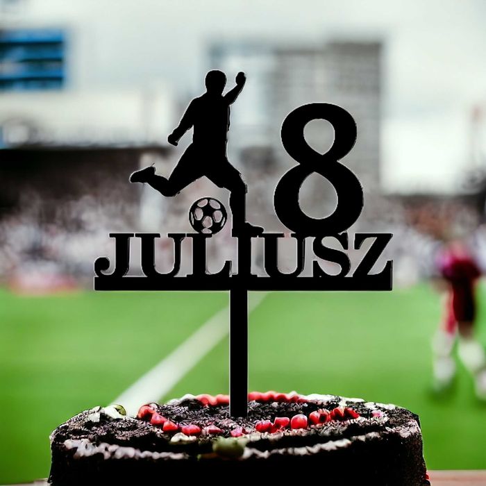 TOPPER PIŁKARZ PIŁKA NOŻNA personalizowany IMIĘ WIEK urodziny na tort