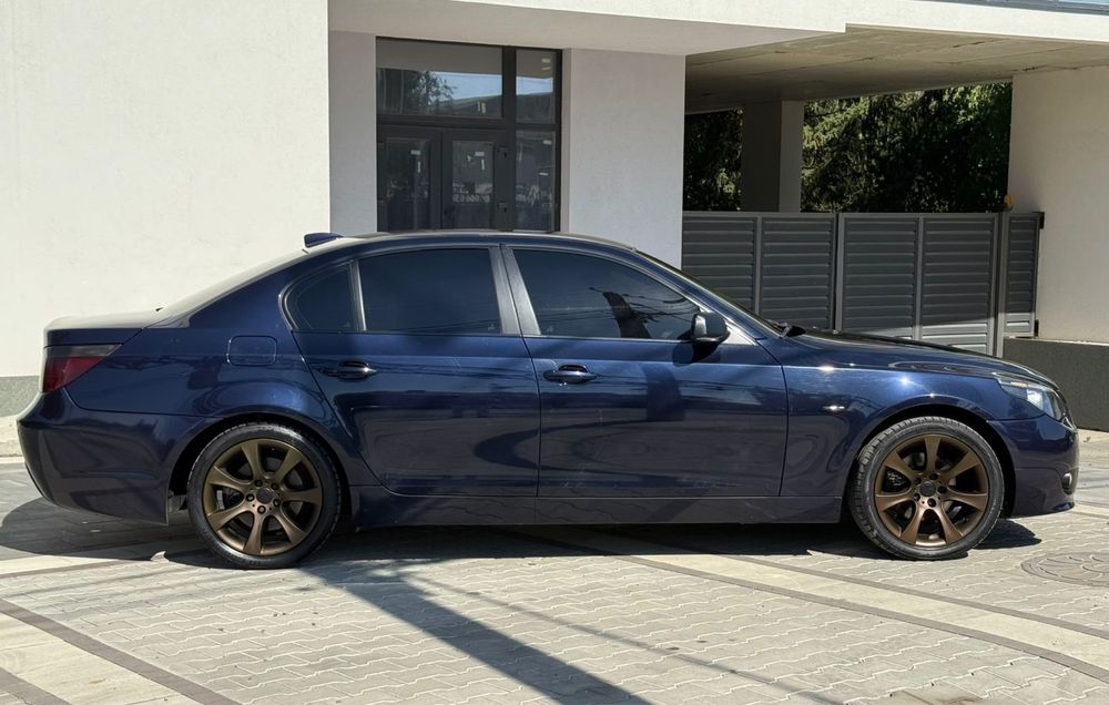 БМВ Е60 2004р ідеальний стан