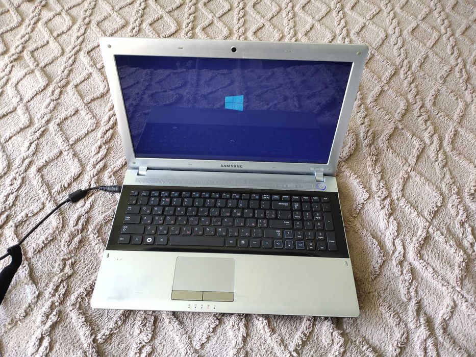 Samsung RV515, hdd новый 200гб, Озу4гб