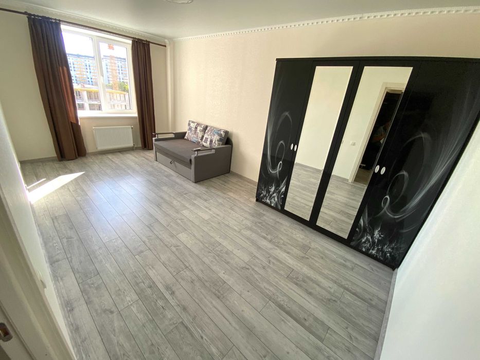 Справді Простора та Якісна Двушка В НБ біля Озера VS  ID: 39011