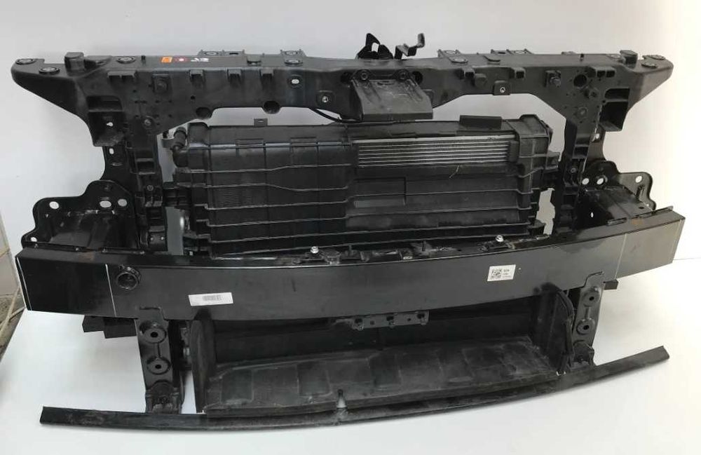 Панель передня KIA NIRO I