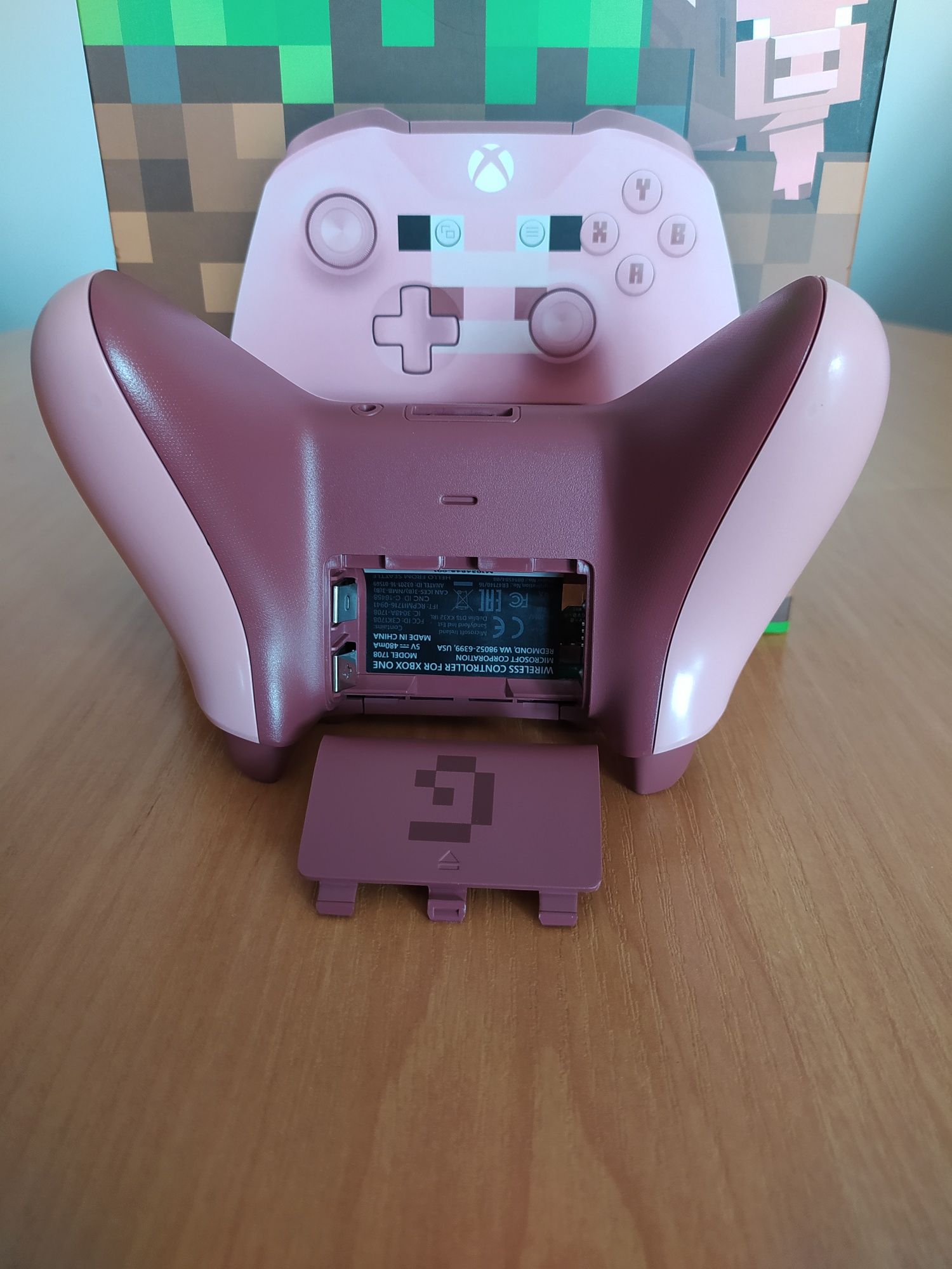 Pad Minecraft Pig Xbox One F/S/X Series S/X