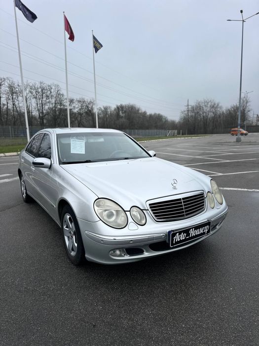 Продам Mercedes Benz 211