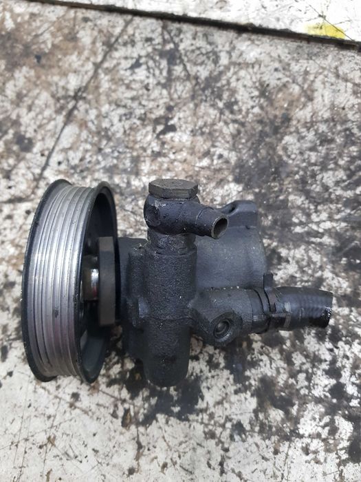 VW Volkswagen Golf IV 4 1.9 TDI Pompa Wspomagania